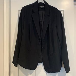 Black Blazer, 18